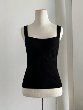Avec Les Filles Black Ribbed Knit Sleeveless Top